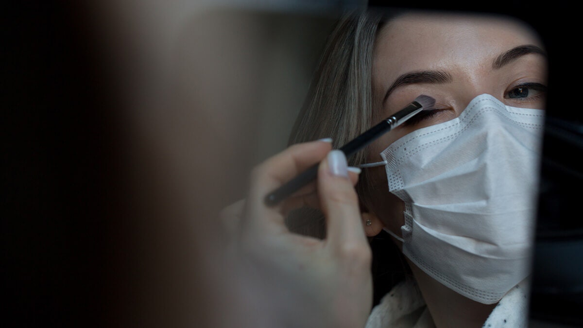 China's beauty rebound sets roadmap for US industry | Vogue Business  Beauty rebound sets roadmap for US industry beauty decline voguebus getty images apr social